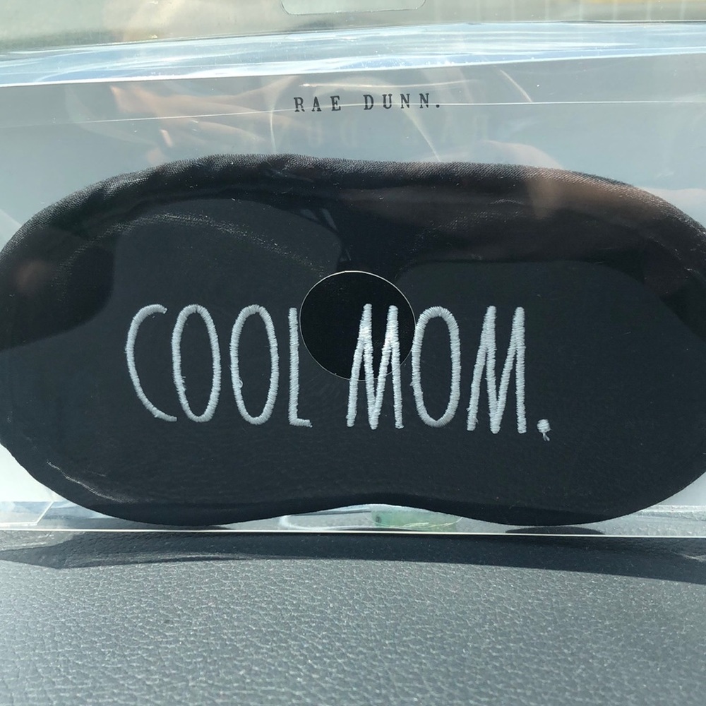 NIB RAE DUNN “COOL MOM” SLEEP MASK 💤